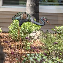 Alpine Corporation 30" Tall Outdoor Rustic Metal Bowing Crane Statue Yard Art Decoration